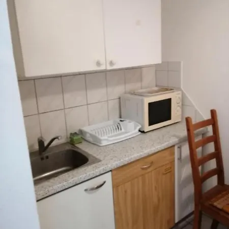 Badacsonyi Csaladi Privat Hazak バダチョニトマイ