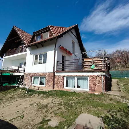 Badacsonyi Csaladi Privat Hazak