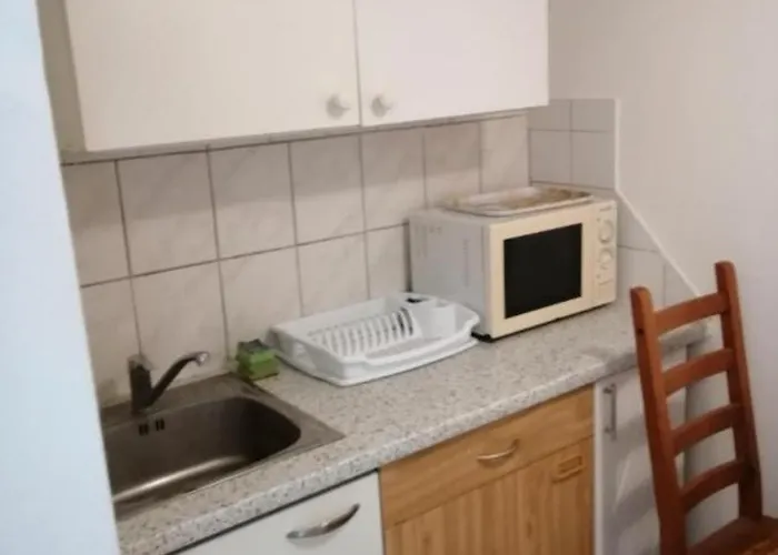 Badacsonyi Csaladi Privat Hazak 包道乔尼托毛伊