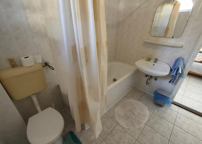 Badacsonyi Csaladi Privat Hazak Διαμέρισμα *